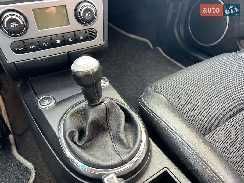 Купе Hyundai Coupe 2008 в Киеве фото 13 Купе Hyundai Coupe 2008 в Киеве