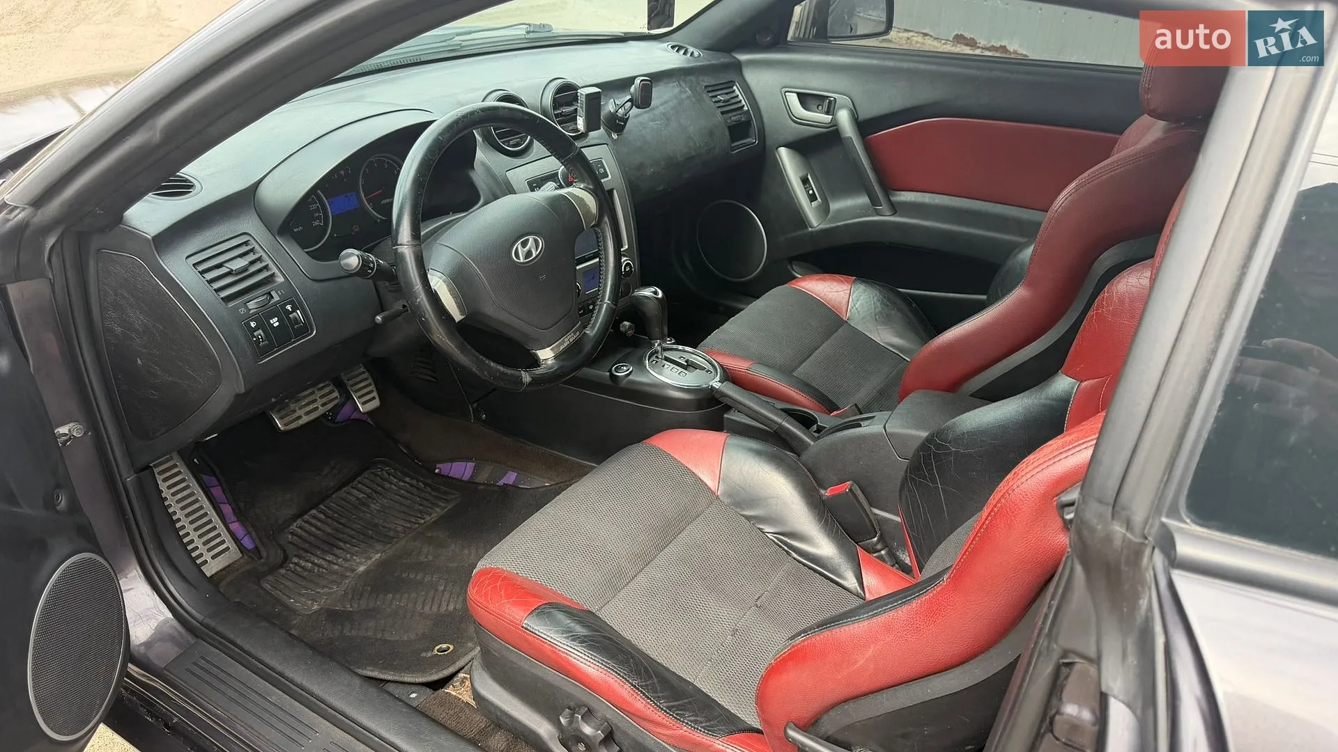 Hyundai Coupe 2008 VIN KMHHN61DP8U277581 фото оголошення 13 з 26