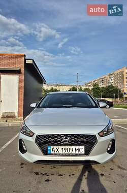 Хэтчбек Hyundai Elantra GT 2017 в Харькове