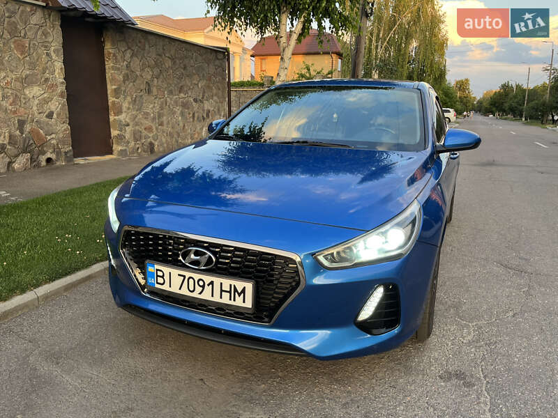 Хэтчбек Hyundai Elantra GT 2017 в Кременчуге