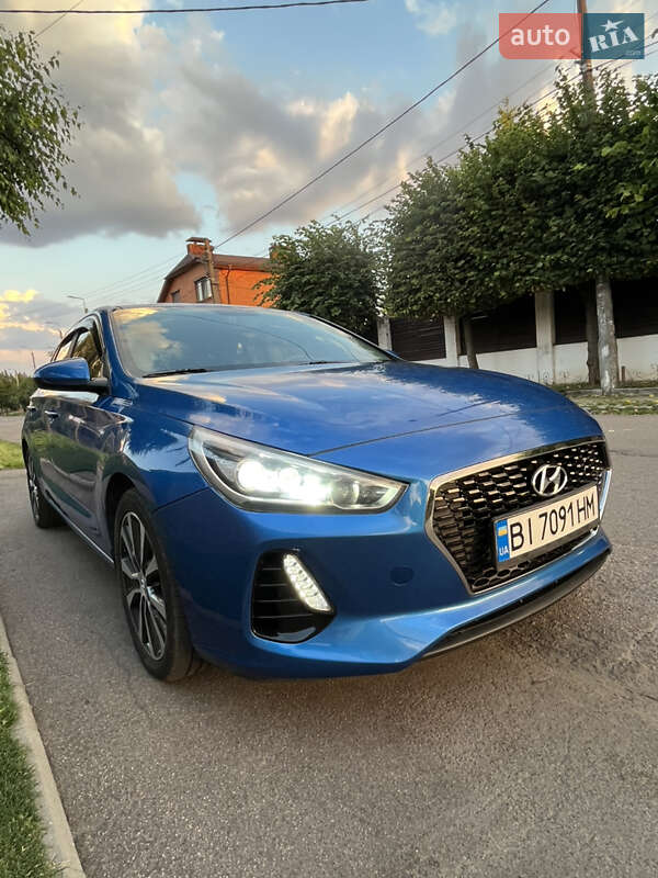 Хэтчбек Hyundai Elantra GT 2017 в Кременчуге