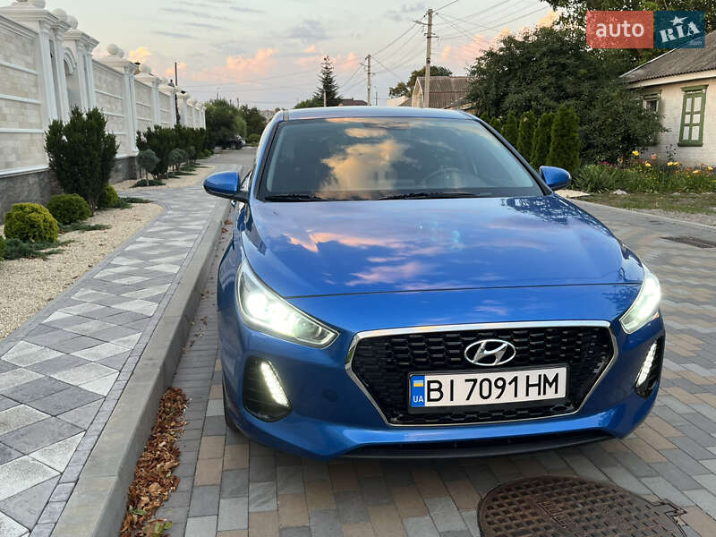Хэтчбек Hyundai Elantra GT 2017 в Кременчуге