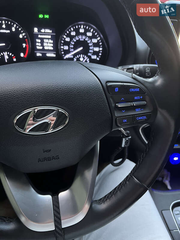 Хэтчбек Hyundai Elantra GT 2017 в Кременчуге