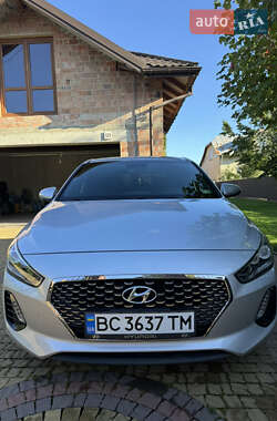 Хетчбек Hyundai Elantra GT 2017 в Стрию