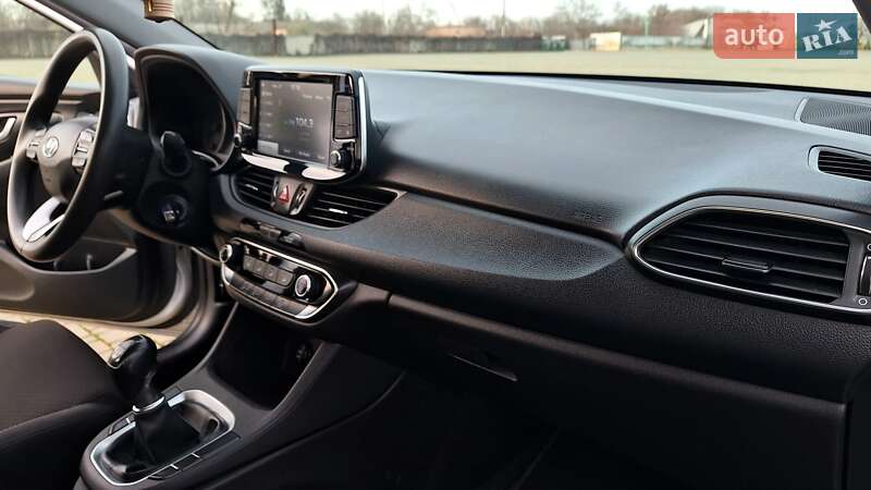 Хетчбек Hyundai Elantra GT 2017 в Одесі