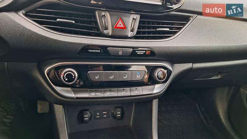 Хетчбек Hyundai Elantra GT 2017 в Одесі