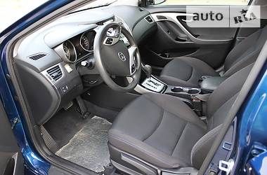 Седан Hyundai Elantra 2011 в Херсоне