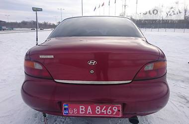 Седан Hyundai Elantra 1997 в Запорожье