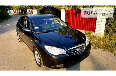 Седан Hyundai Elantra 2008 в Виннице