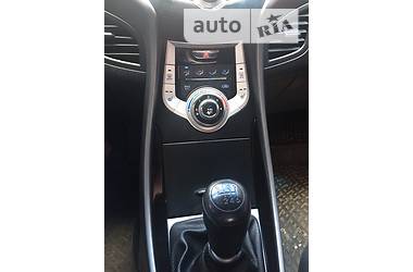 Седан Hyundai Elantra 2011 в 