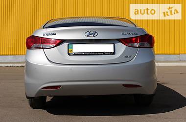 Седан Hyundai Elantra 2011 в Горловке