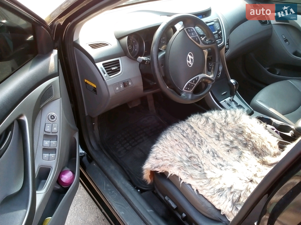 2012 Hyundai Elantra - мініатюра 4