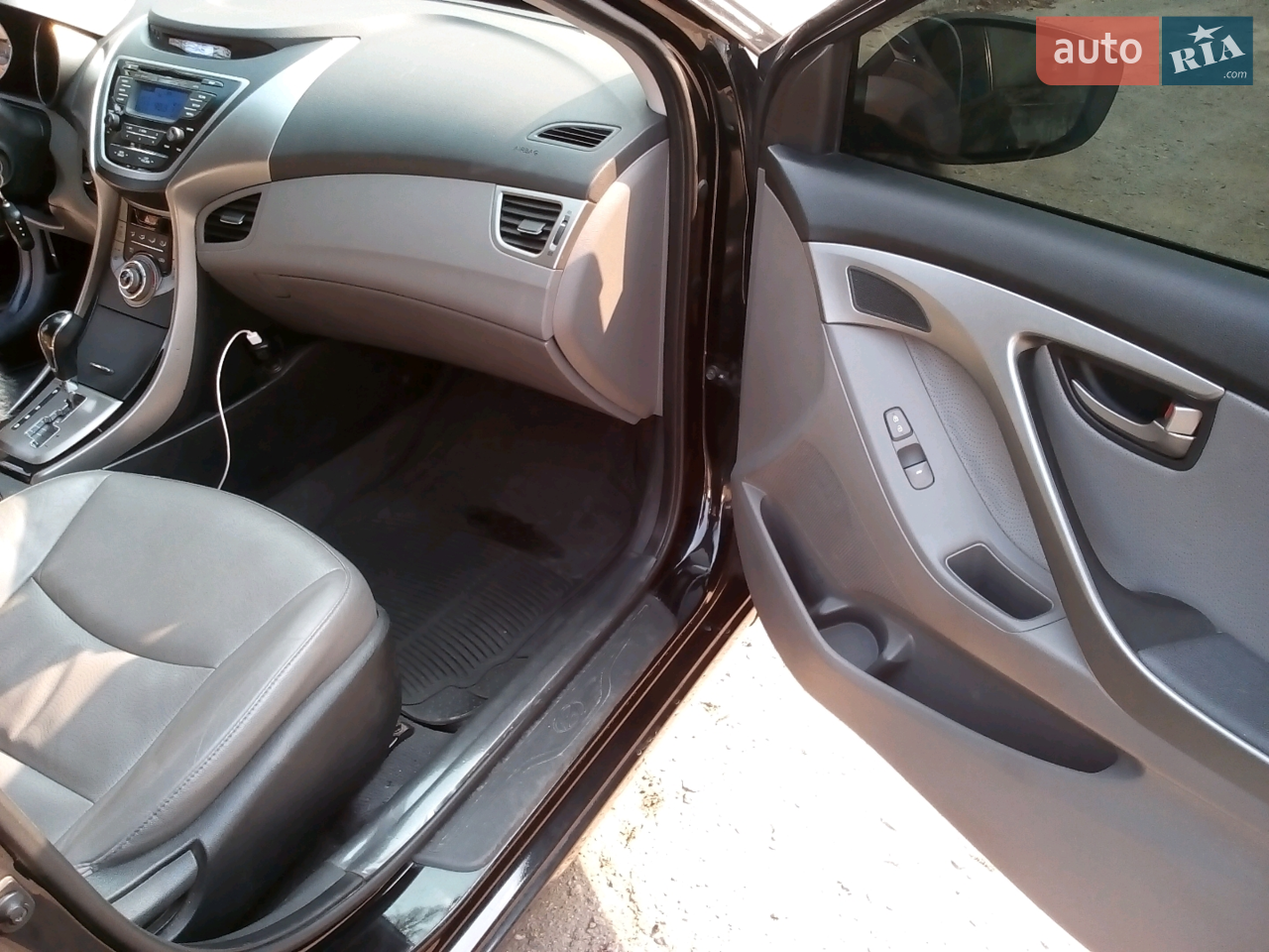 2012 Hyundai Elantra - мініатюра 6