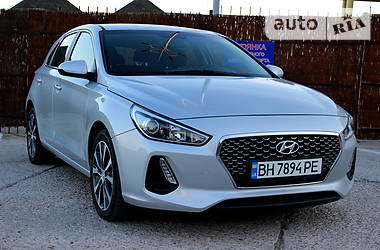 Хетчбек Hyundai Elantra 2018 в Одесі