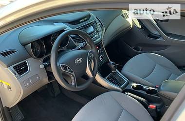 Седан Hyundai Elantra 2014 в Києві