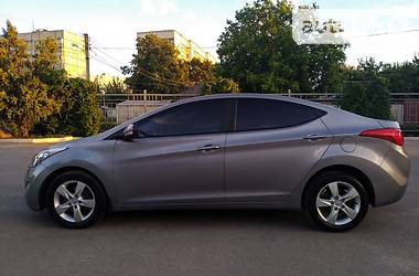 Седан Hyundai Elantra 2012 в Харькове