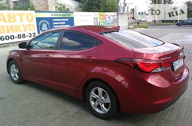 Седан Hyundai Elantra 2015 в Сумах