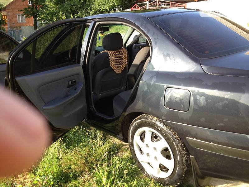 Седан Hyundai Elantra 2010 в Тернополе