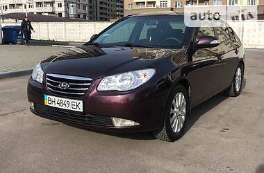 Седан Hyundai Elantra 2010 в Одессе