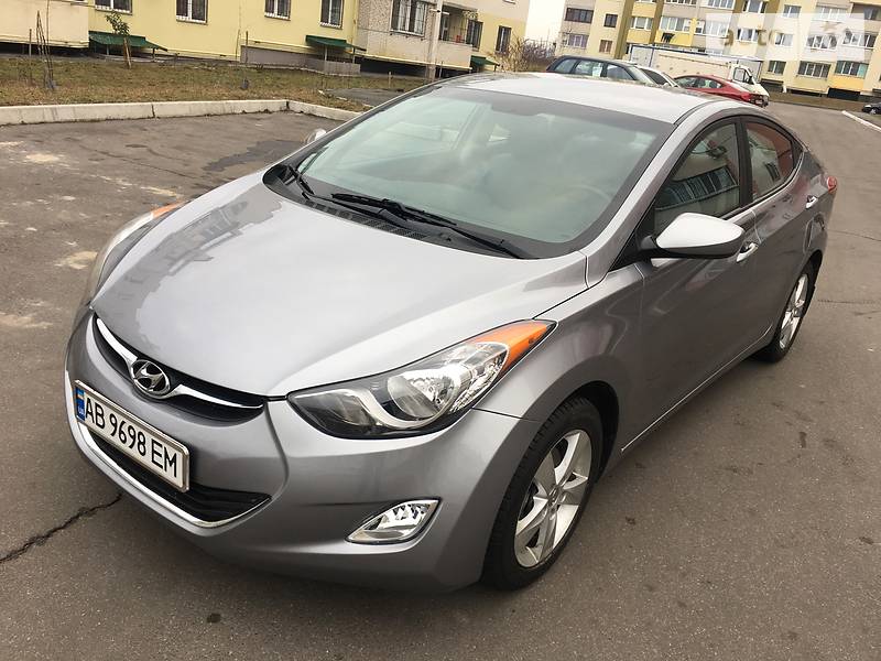 Седан Hyundai Elantra 2012 в Вінниці