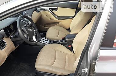 Седан Hyundai Elantra 2011 в 