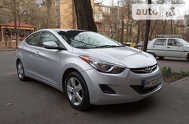 Седан Hyundai Elantra 2011 в 