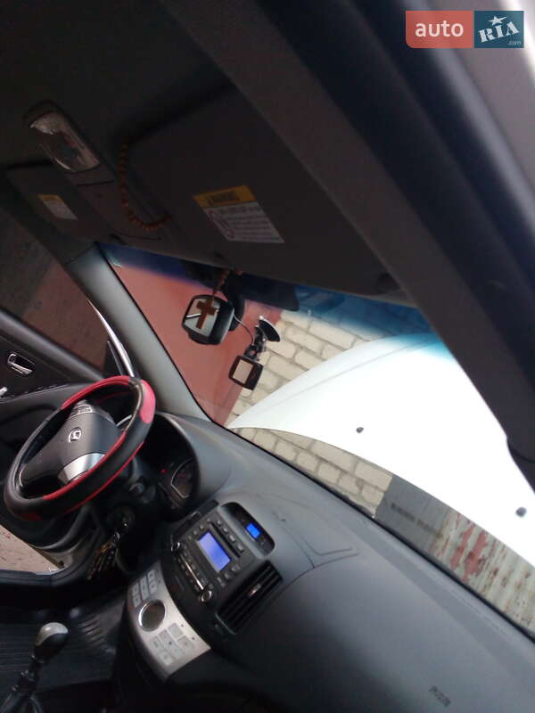 Седан Hyundai Elantra 2011 в Харкові