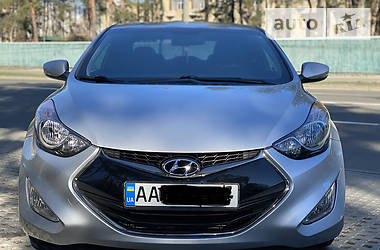 Купе Hyundai Elantra 2013 в Киеве