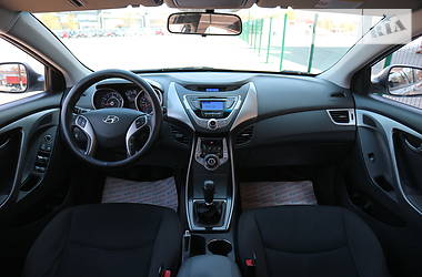 Седан Hyundai Elantra 2013 в Харькове