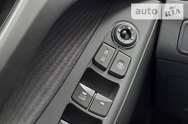 Седан Hyundai Elantra 2013 в 