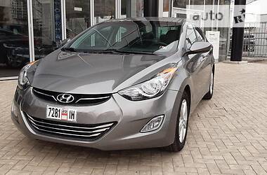 Седан Hyundai Elantra 2013 в 