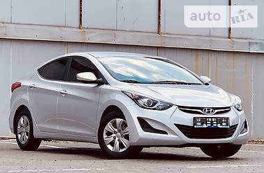 Седан Hyundai Elantra 2015 в Одессе