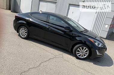 Седан Hyundai Elantra 2014 в 