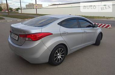 Седан Hyundai Elantra 2011 в 