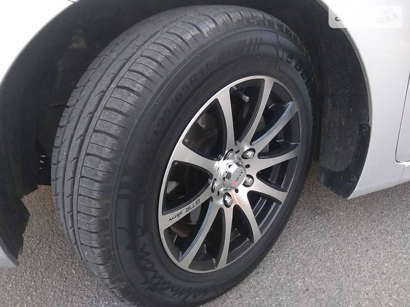 Седан Hyundai Elantra 2011 в Херсоні