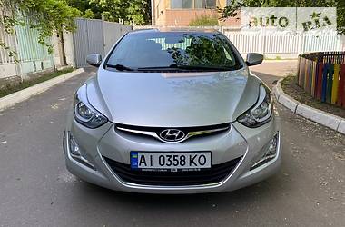 Седан Hyundai Elantra 2014 в Киеве