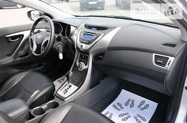Седан Hyundai Elantra 2011 в Черкассах