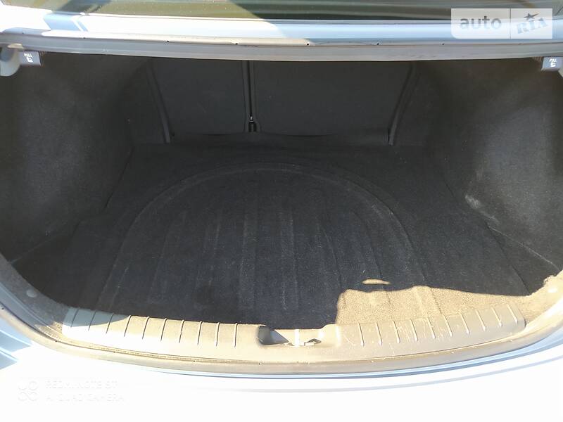 Седан Hyundai Elantra 2016 в Києві фото 27 Седан Hyundai Elantra 2016 в Києві