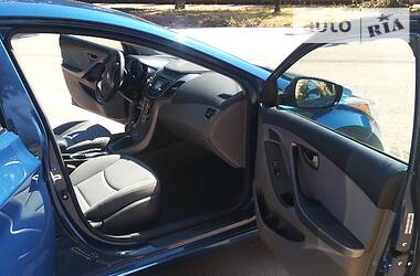 Седан Hyundai Elantra 2014 в 
