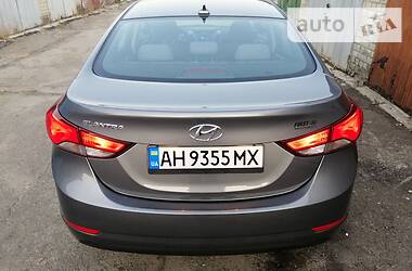 Седан Hyundai Elantra 2015 в Харькове