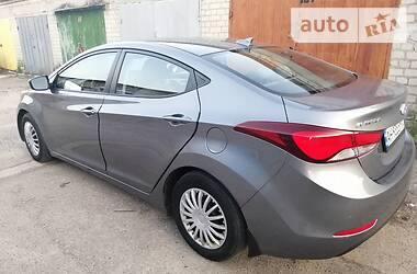 Седан Hyundai Elantra 2015 в Харькове