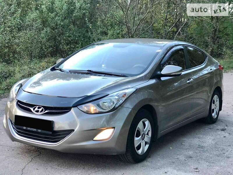 Седан Hyundai Elantra 2012 в Житомире