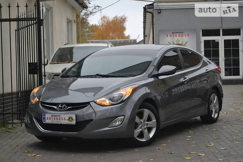 Седан Hyundai Elantra 2013 в Николаеве