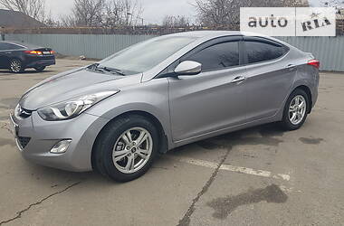 Седан Hyundai Elantra 2012 в Харькове