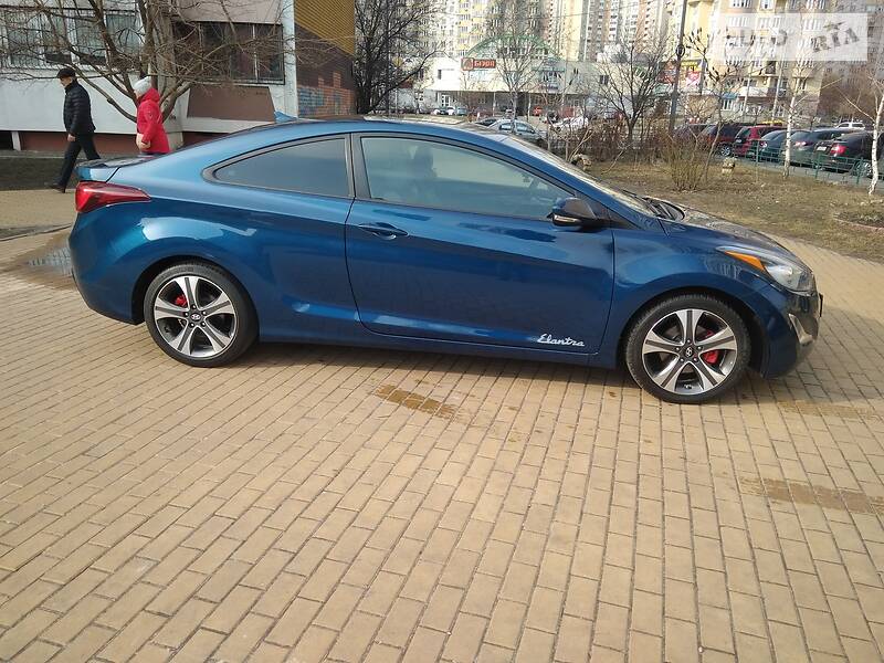 Купе Hyundai Elantra 2014 в Киеве