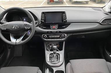 Хэтчбек Hyundai Elantra 2018 в Днепре