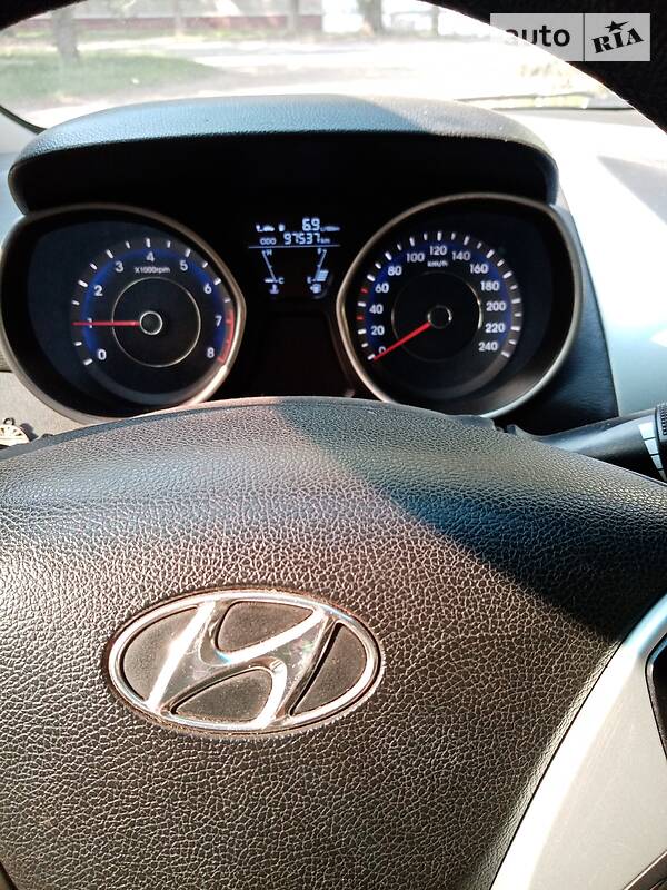 Седан Hyundai Elantra 2011 в Шостке фото 2 Седан Hyundai Elantra 2011 в Шостке
