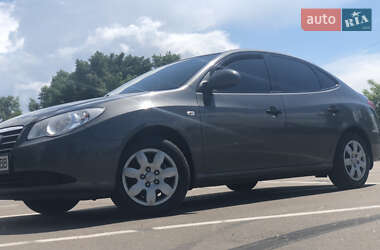 Седан Hyundai Elantra 2008 в 