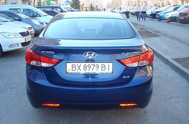 Седан Hyundai Elantra 2013 в Хмельницком