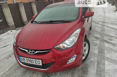 Седан Hyundai Elantra 2013 в Вінниці